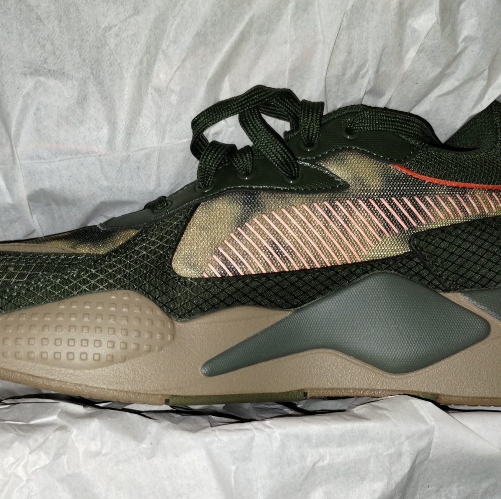 Puma RS-X Camo Dye Men's Sneakers..Size 10.5...Myrtle Fall Foliage